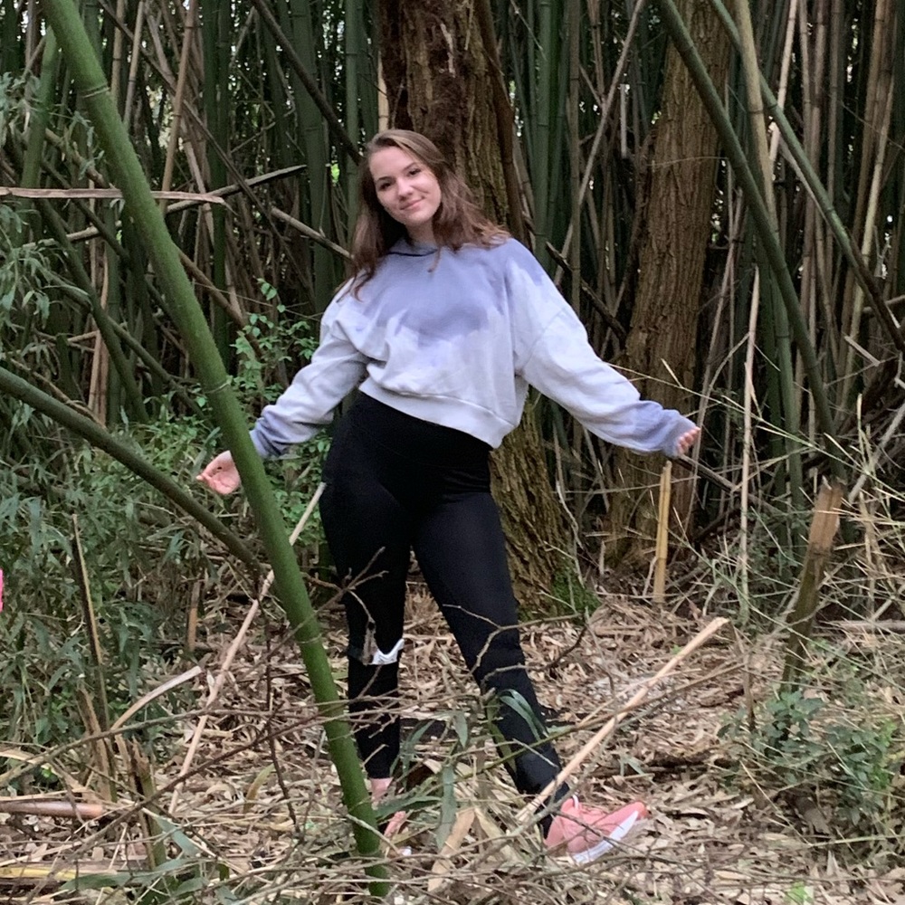 Meet your Posher, Alyssa
